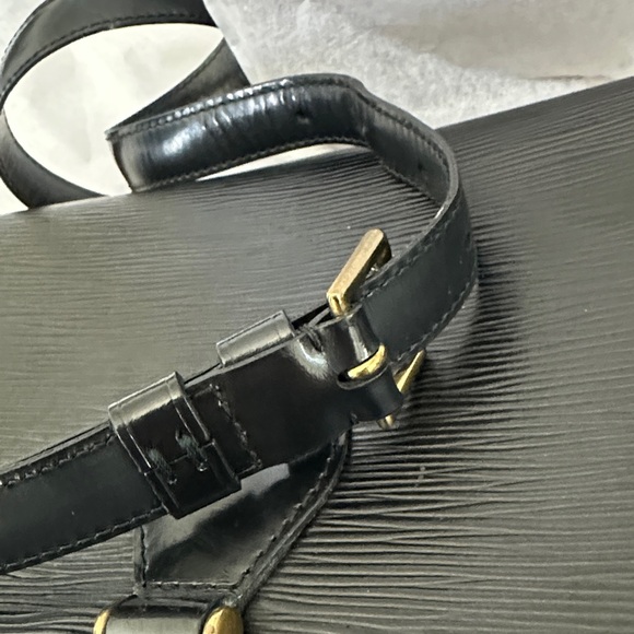 Vintage Louis Vuitton Black Epi Saint-Cloud Crossbody Bag EUC - Picture 6 of 14